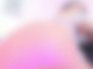 Live cam show with miiss-sofiii - Living Room on CamClone
