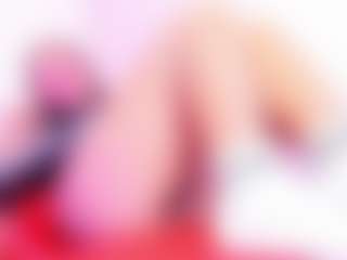 Live cam show with miiss-sofiii - Black Petite on Uber Horny
