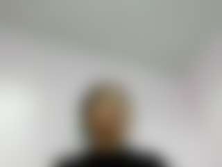 Live cam show with miiss-sofiii - Erotic Dance on liverealitysex.com