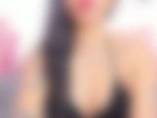 Live cam show with miiss-sofiii - College on Camsoda