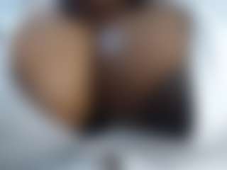 zazapiko MILF webcam performer live streaming