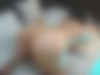 Live cam show with angelaa-thommson - Tattoos on CamwithHer