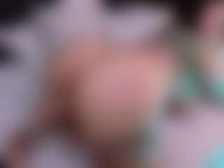 Spettacolo in cam dal vivo con angelaa-thommson - Twerk su Camsoda