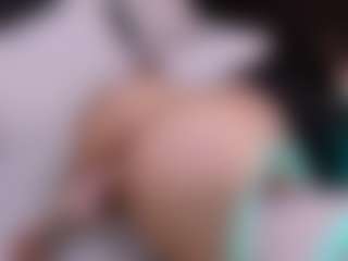 Live cam show with angelaa-thommson - Twerk on TeamSkeetLive