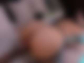 Live cam show with angelaa-thommson - Brown Eyes on Camsoda