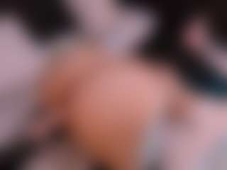 Live cam show with angelaa-thommson - Young Adult on live18s.com