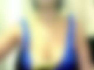 Live cam show with Celestee-pretty - Mature on Streamer API