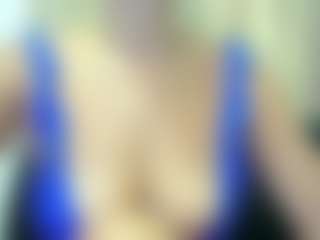 Live cam show with Celestee-pretty - Average on camwithhim.com