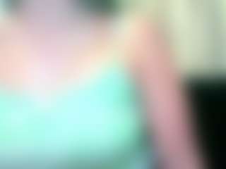 Live cam show with Celestee-pretty - White Mature on SxyPornLive | colombia