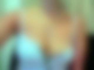 Celestee-pretty's Live Sex Cam Show