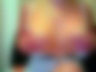 Celestee-pretty's Live Sex Cam Show