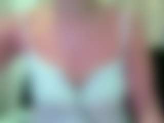 Celestee-pretty's Live Sex Cam Show