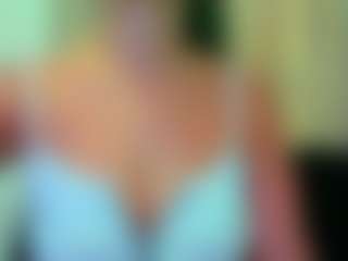 Celestee-pretty's Live Sex Cam Show