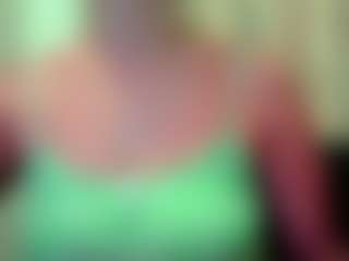 Live cam show with Celestee-pretty - Average on Camsoda.co