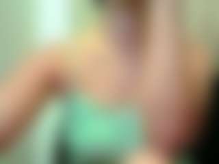 Live cam show with Celestee-pretty - Amateur MILF on boobsie.com