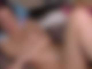 LullabyArt's Live Sex Cam Show