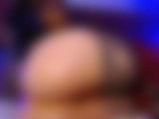 Live cam show with SaintSinner - Strip on Camsoda