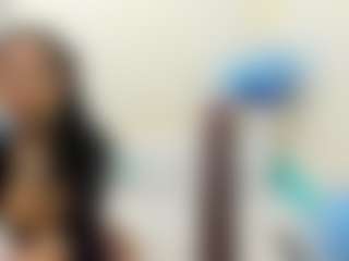 Denychantall's Live Sex Cam Show