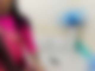 Denychantall's Live Sex Cam Show