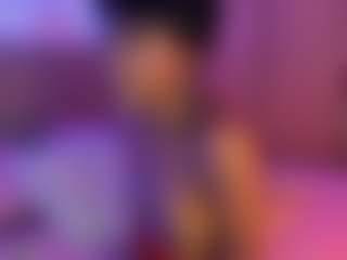 Live cam show with Taylor-West - Small Tits on Camsoda