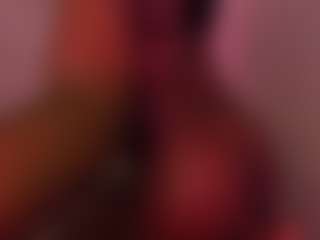 Live cam show with Taylor-West - Ebony on Camsoda | colombia