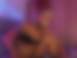 Live cam show with Taylor-West - Ebony on sexylive.show | colombia