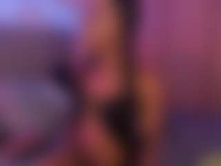 Live cam show with Taylor-West - Young Adult on Free Soda