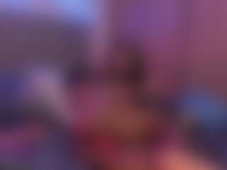 Live cam show with Taylor-West - Hairy Pussy Teen (18+) on livesuperchat.net