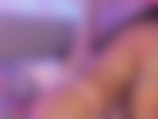 Live cam show with Taylor-West - Small Tits on CamClone