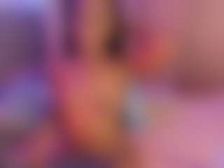 Live cam show with Taylor-West - Ebony on Camsoda | colombia