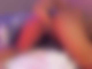 Live cam show with Taylor-West - Ebony on Camsoda | colombia