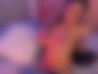 Live cam show with Taylor-West - Ebony Teen (18+) on Camsoda Late Night