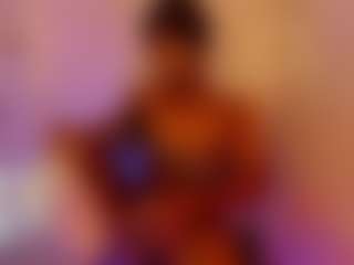 Live cam show with Taylor-West - Ebony Toys on Camsoda | colombia