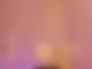 Live cam show with Taylor-West - Solo on liverealitysex.com