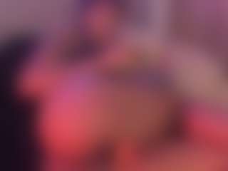Live cam show with Taylor-West - Double Penetration on UwU Esports