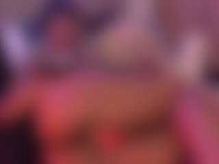 Live cam show with Taylor-West - Black Petite on sexylivex.com