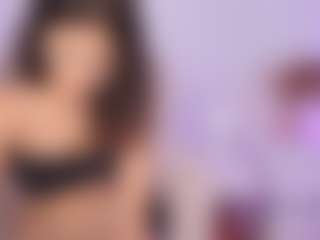 Live cam show with Anna - Average on fapnchat