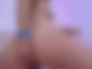 Anna's Live Sex Cam Show