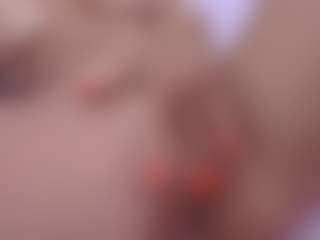 Live cam show with Anna - Athletic on CamwithHer