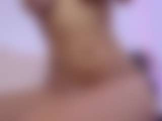 Live cam show with Anna - Athletic Spank on xblisslive.com