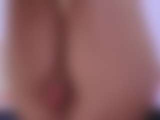 Live cam show with Anna - Big Tits Dildo on StripNow