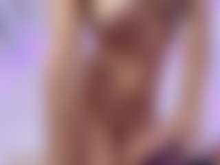 Live cam show with Anna - Amateur on Camsoda