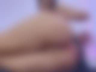 Live cam show with Anna - Big Tits on xxxlivecams.org