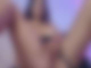 Live cam show with Anna - Fingering on Camsoda