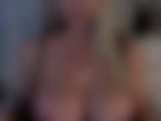 evarelusionj's Live Sex Cam Show