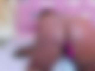 Live cam show with Jannaday - Black MILF on camwithhim.com