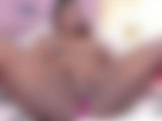 Live cam show with Jannaday - Toys MILF on Camiplay Live