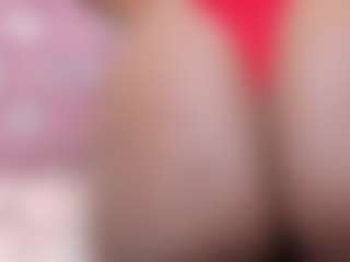 Live cam show with Jannaday - Spanish MILF on CamClone | united states