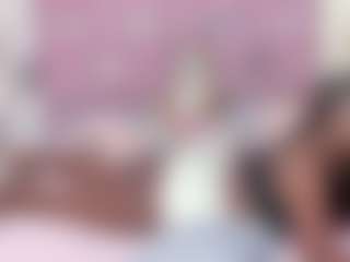 Live cam show with Jannaday - Ebony MILF on Camsoda