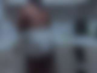 Jannaday MILF webcam performer live streaming